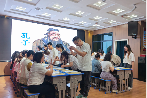 【耒阳站】实验小学：师徒结对传帮带，青兰携手铸辉煌