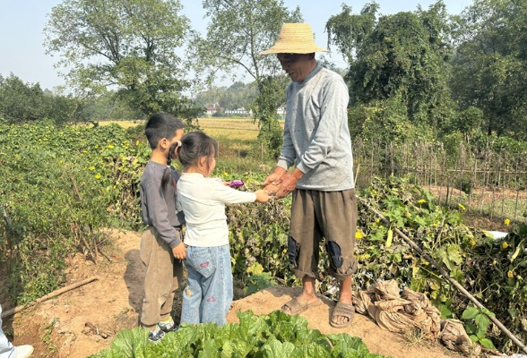 鼎城区尧天坪公立幼儿园：走村串户 践行爱老探访