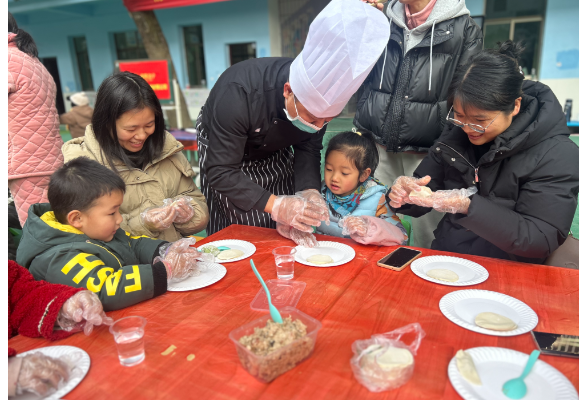 衡阳县界牌镇中心幼儿园：冬至饺香满校园，传统文化记心间