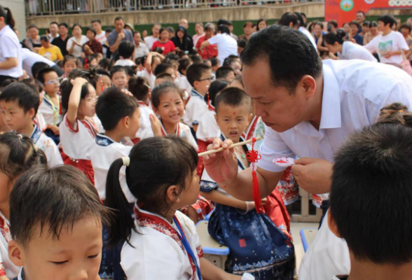 【衡东县站】衡东县洣水镇武家山学校：国风雅韵，礼润童心