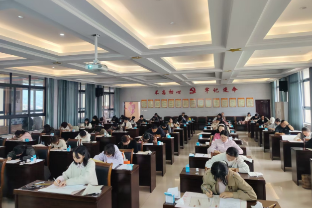 衡山：举行中小学青年教师素养比赛