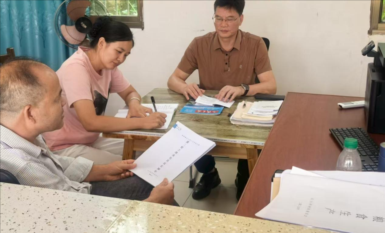 裁剪旋转.jpeg 裁剪旋转.jpeg