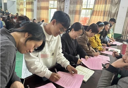 嘉禾县坦坪镇中心学校：青蓝携手，共促成长