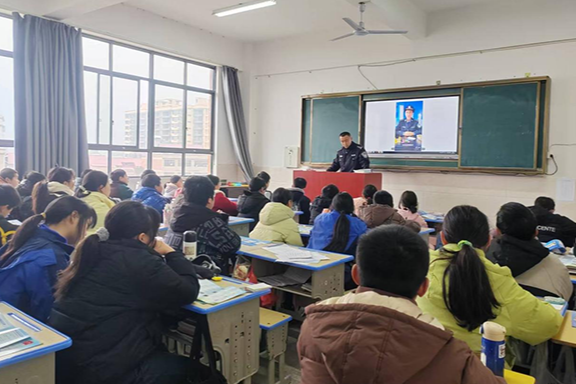 【衡阳县站】金兰镇中心小学：法治安全教育进校园