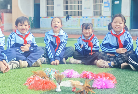 衡阳市石鼓区三星小学：从指尖到脚尖，小毽子撬动大课间