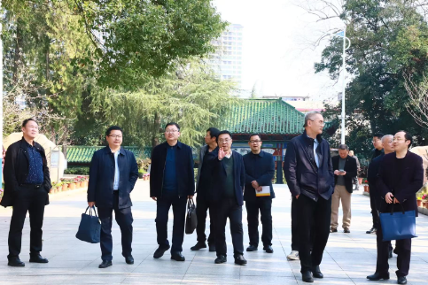 祁阳：怀化市教育考察团来祁参观交流
