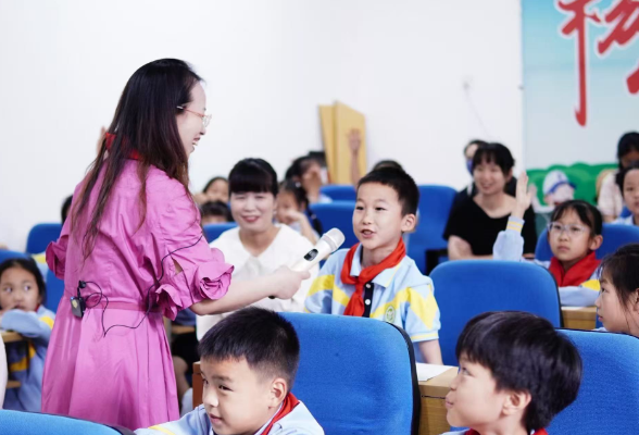 长沙市丁家小学：当作文课遇上自然游戏