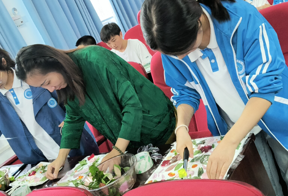 湘阴县洋沙湖实验学校：非遗手作助力中考减压