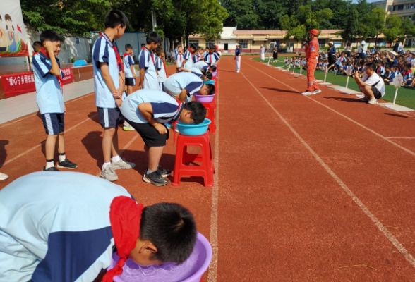宁乡市白马桥街道中心小学： 守护当夏 举行防溺水宣传培训