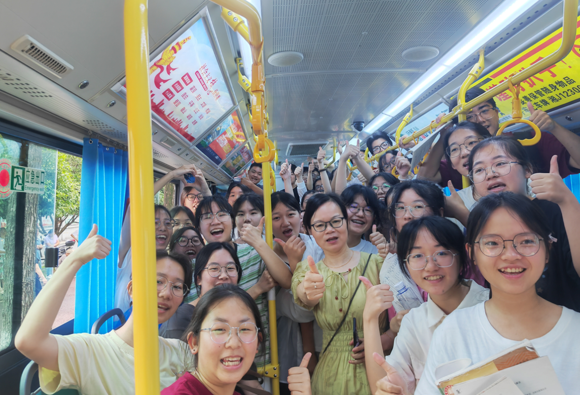 【湘伴高考2025现场直击】桃源：守护与奔赴，高考次日温情依旧