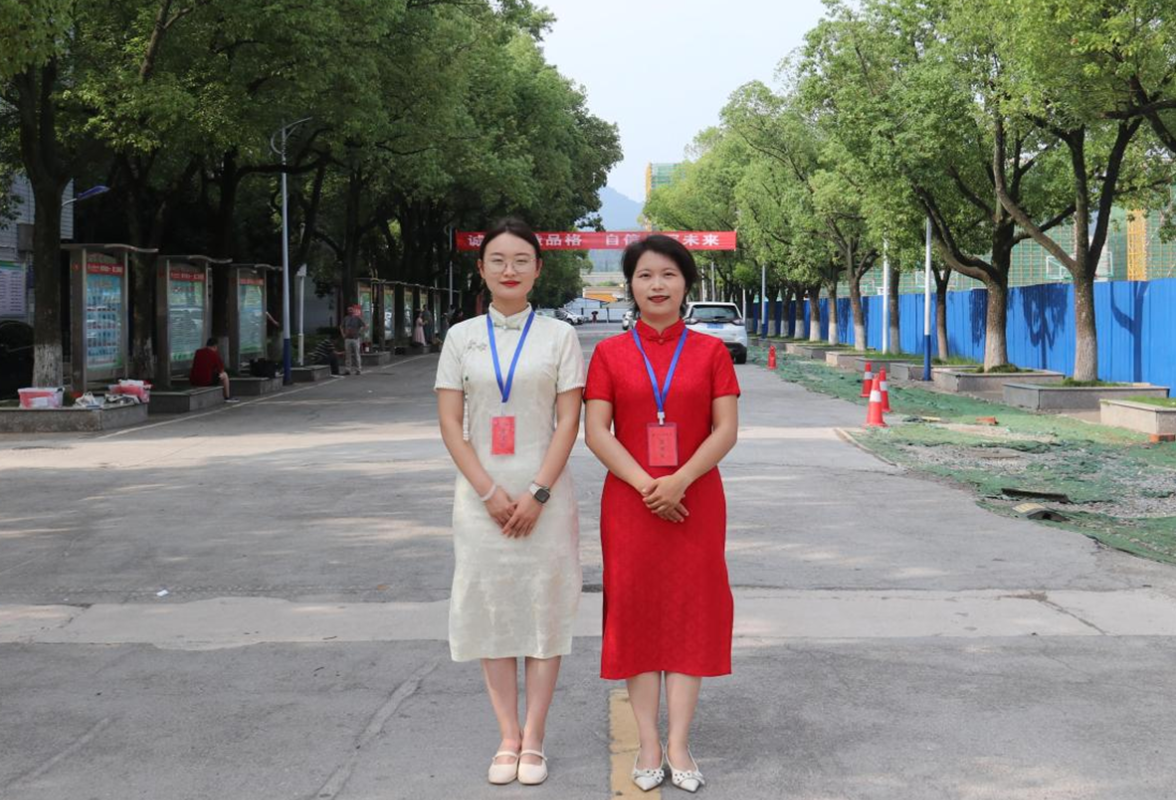 【湘伴高考2025现场直击】从学子到守护者——石门六中“双生花”的首次送考