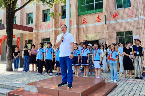 新学期书记说 | 茶陵县云阳小学谭自云：以阅兵精神，筑幸福教育