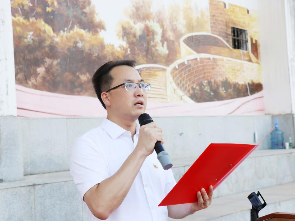 新学期书记说 | 祁东县清源中学邹喜：在浪浪山中，做一束微光