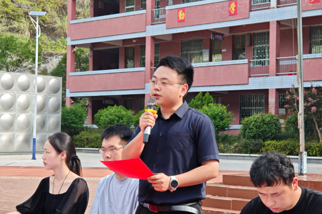 新学期书记说 | 芷江大垅学校江阳：以奋斗之姿，赴青春之约