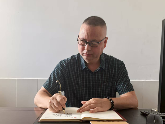 新学期书记说 | 衡阳市珠晖区东阳渡街道中心学校周潇梵：点亮乡村教育的那盏“灯”！