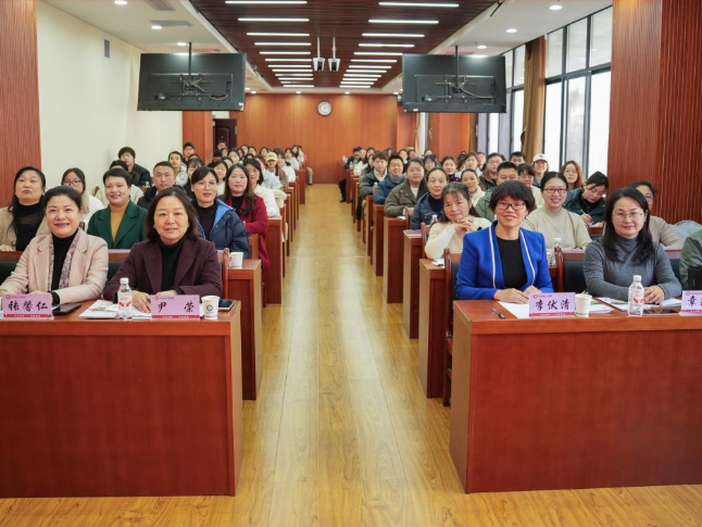 湘潭市雨湖区：以“综合实践活动”为桥，贯通育人链条