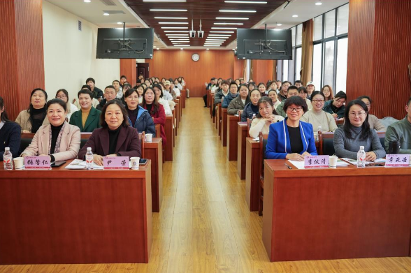湘潭市雨湖区：以“综合实践活动”为桥，贯通育人链条