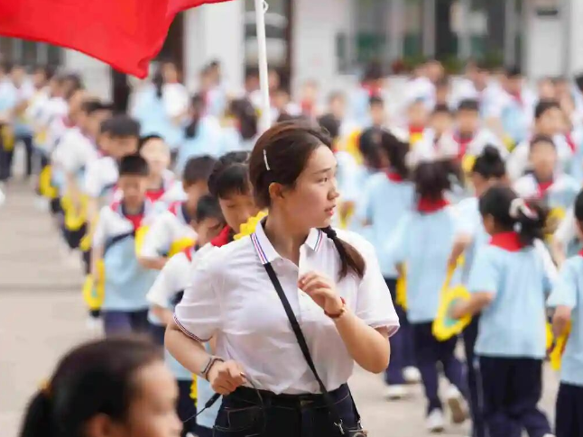 深度 | 一所农村学校的“逆生长”——汉寿县军山铺镇中学发展纪实