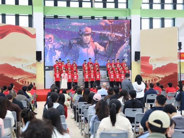 株洲市荷塘区：30位中小学党组织书记接力讲述两万五千里峥嵘岁月