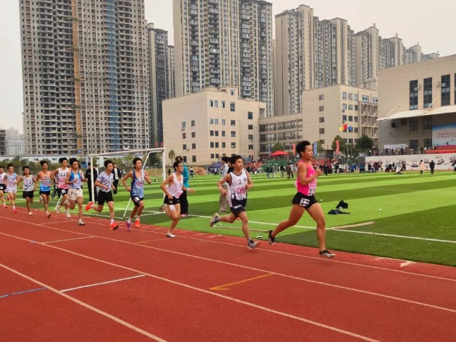 邵东市第二届 “禁毒杯” 中小学生田径运动会闭幕