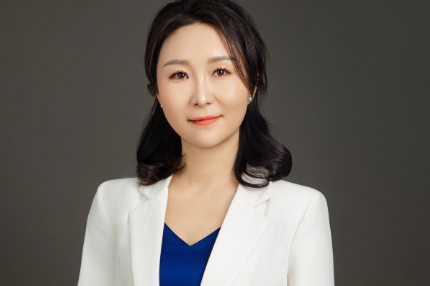 书记校长开学第一讲 | 湘潭县天易金霞小学杨勇：追光的小马，奔向你的金霞