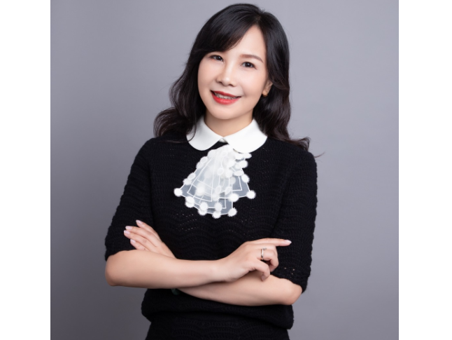 书记校长开学第一讲 | 长沙市实验第二小学王云霞 ：践行“健康第一”理念，让每一个生命欣然绽放