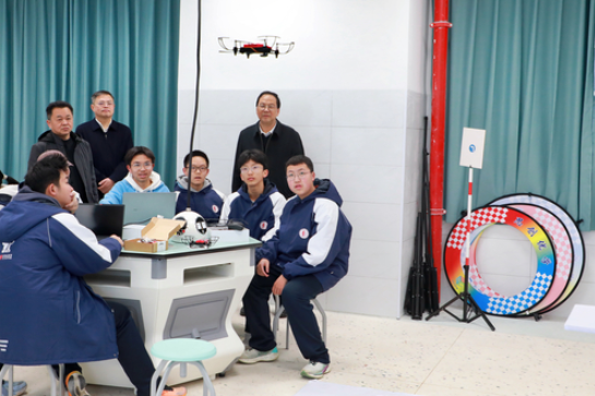 高山到岳阳调研教育工作