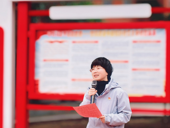 书记校长开学第一讲 | 南县五小教育集团姚建红：从“心”出发，快乐启航