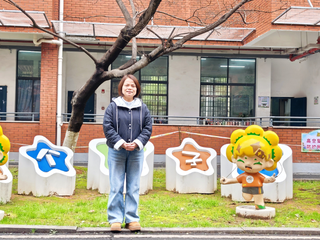 书记校长开学第一讲 | 益阳市资阳区马良学校钟蓉：凝心聚力启新程 笃行实干育桃李