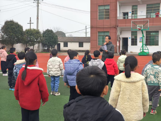 书记校长开学第一讲 | 益阳市资阳区张家塞乡天星小学符庆明：以“万马奔腾”之势谋发展，以“精益求精”之心创辉煌