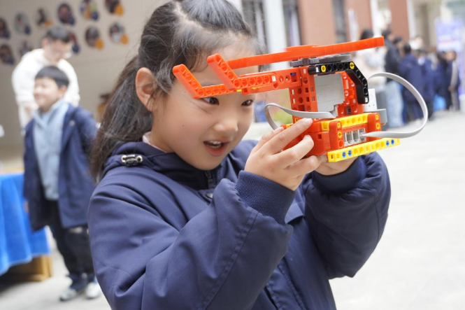 宁乡市树仁学校：五大科创课程精彩上线 创新伴成长！