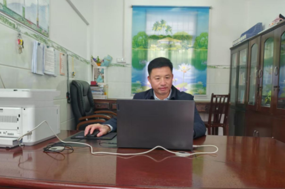 书记校长开学第一讲丨安化县乐安镇中学张再初：在春天里播种希望