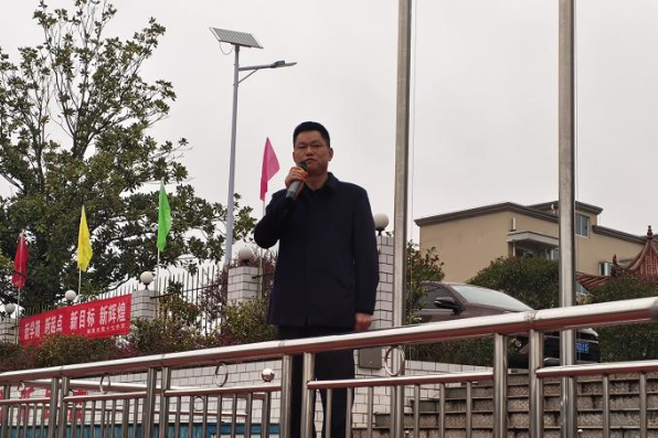 书记校长开学第一讲 | 湘潭市第十七中学谭卫平：以航天精神为帆，实干笃行绘就育人新篇