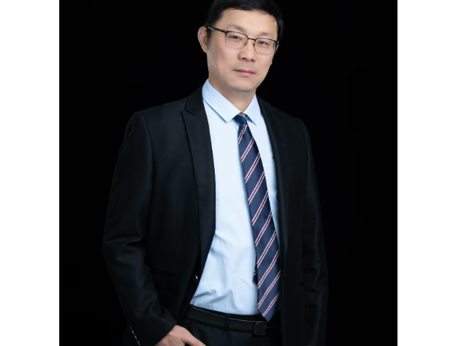 书记校长开学第一讲 | 长沙市长郡雨花外国语洪塘学校陈劲松：洪塘少年 向美而行