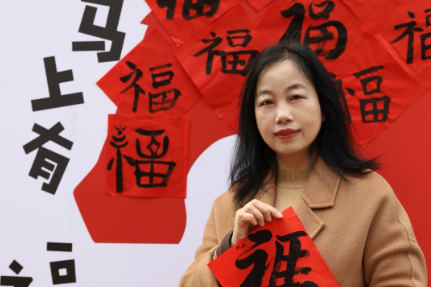 书记校长开学第一讲 | 长沙市周南秀峰学校罗丹洁：弦歌不辍 再启新程