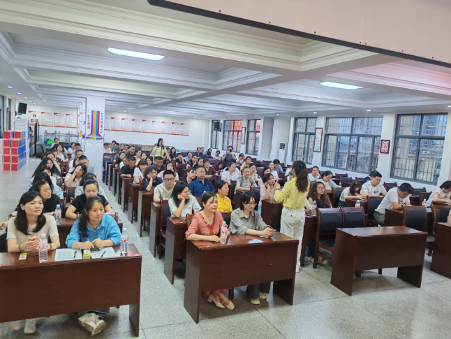 培育好习惯 益阳市人民路小学家校同行守护成长