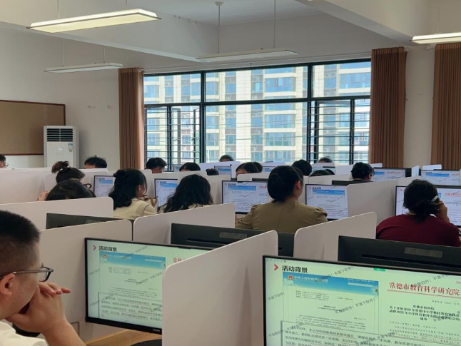临澧县举办小学科技教育骨干教师培训会
