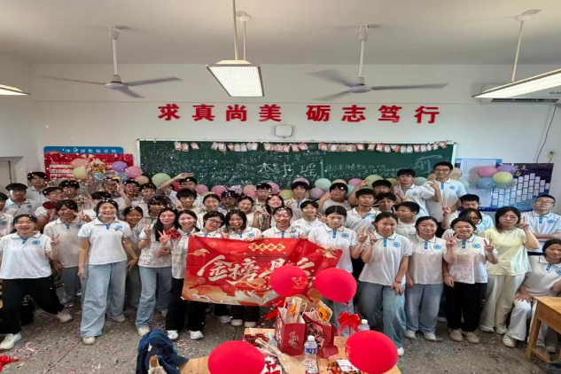 【我的教育故事】手握四颗糖，共育少年光