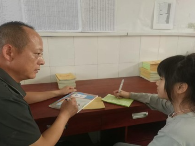 【湖湘好教师】梁会平：34年铺就“爱的长征”路