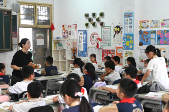 当场改课！沅江莲花塘学校这波教学视导“辣味”十足