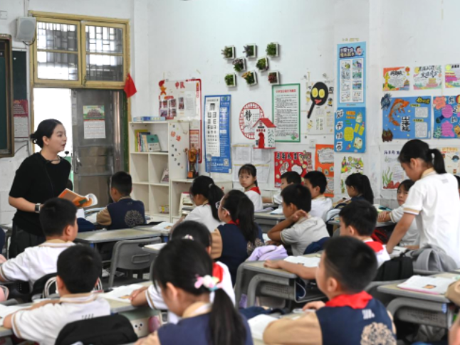 当场改课！沅江莲花塘学校这波教学视导“辣味”十足