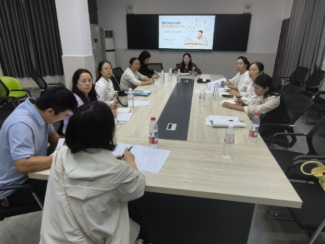 共研融合教学 湘西州阅读工程王丽娟名师工作室开展“阅读+学科” 融合教学专题研修