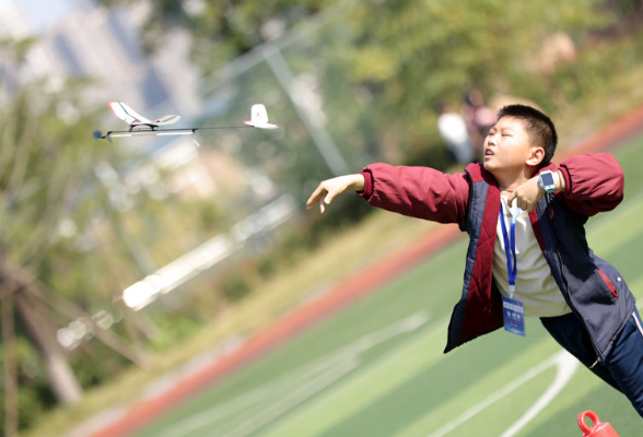 湘潭市雨湖区：举办“科创筑梦 强国有我” 2024年中小学科技运动会