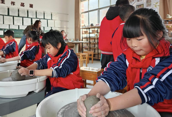 衡阳县：在学生中播撒“‘非遗’种子”