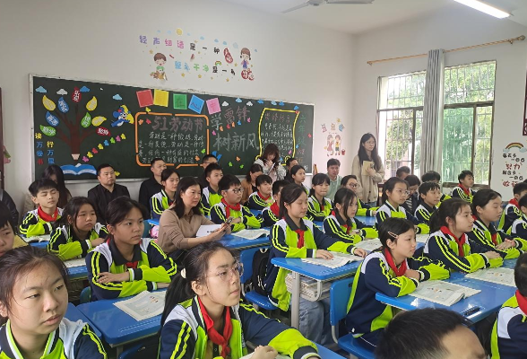 衡南泉溪联合学校：校际交流谋提升 携手共研促发展