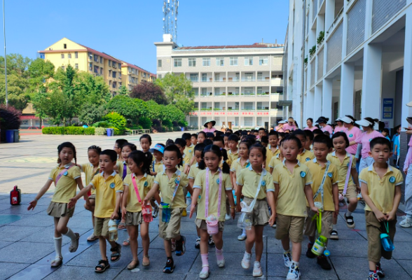 【鼎城区站】武陵小学：嗨，小学，我们来了！