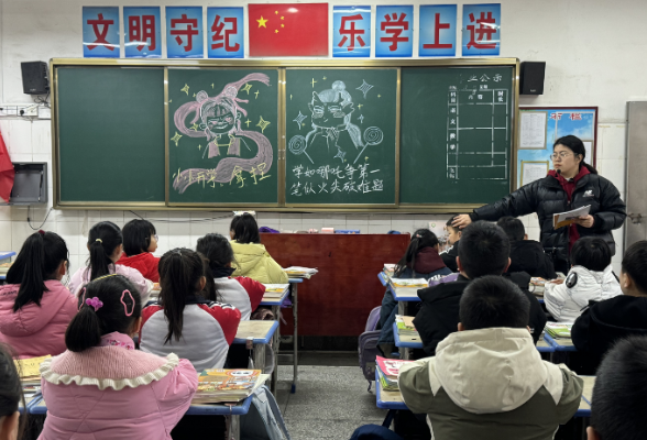 【耒阳站 | 小记者开学报道团】城北完小：哪吒风火行千里  灵蛇献瑞启新程