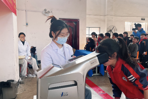 【衡南县站】车江联合学校城关小学：聚焦“视”界 近视防控宣传走进学校