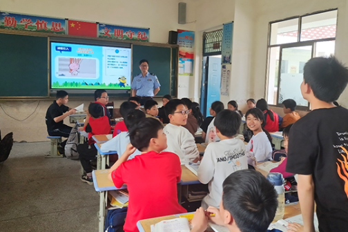 【衡阳县站】界牌镇银瓷完小：识毒防毒护成长