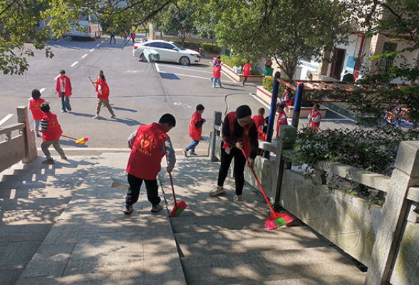 【衡阳县站】渣江镇中心小学：春风化雨润桑榆 敬老爱老显真情